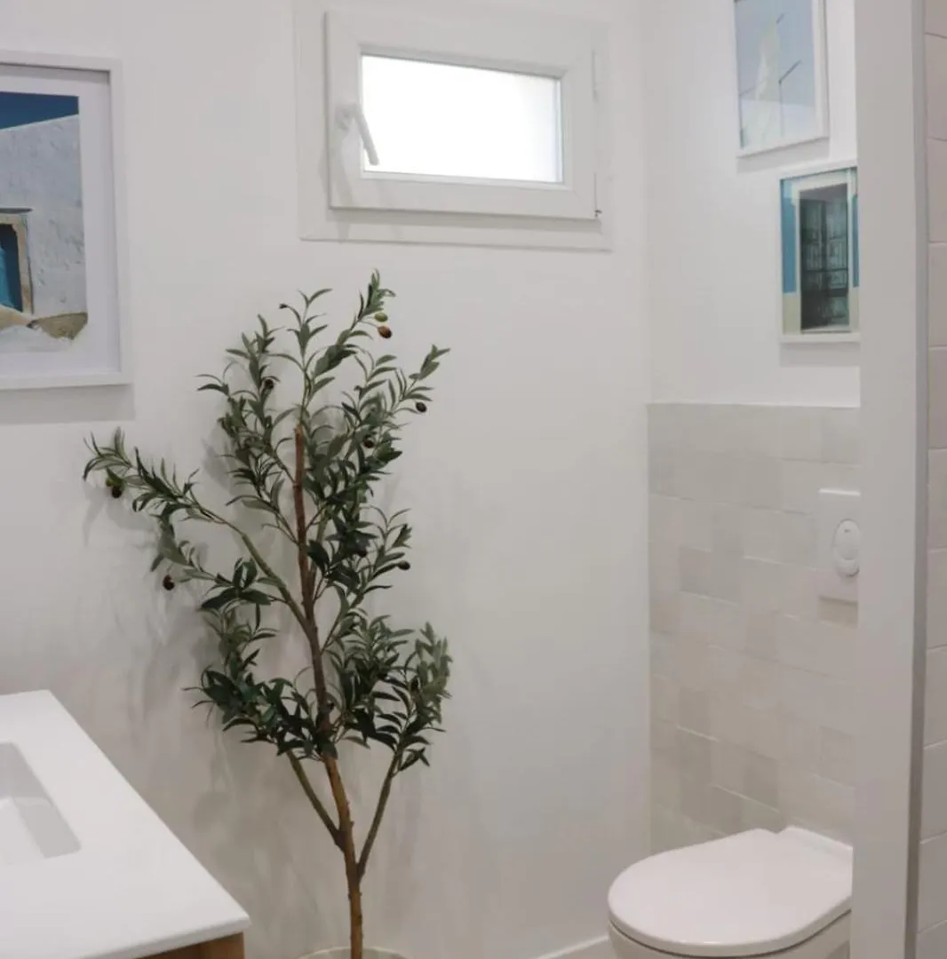 Loveroom Mykonos Avec Balneotherapie Toulon Apartment