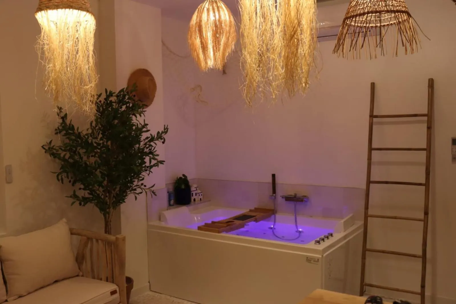 Loveroom Mykonos Avec Balneotherapie Toulon