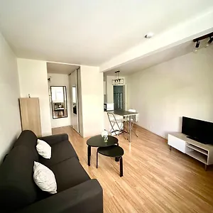 Magnifique Lumineux Et Confortable Au Coeur Du Centre-ville De Appartement