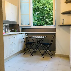 Neuf Idealement Situe Mourillon Appartement
